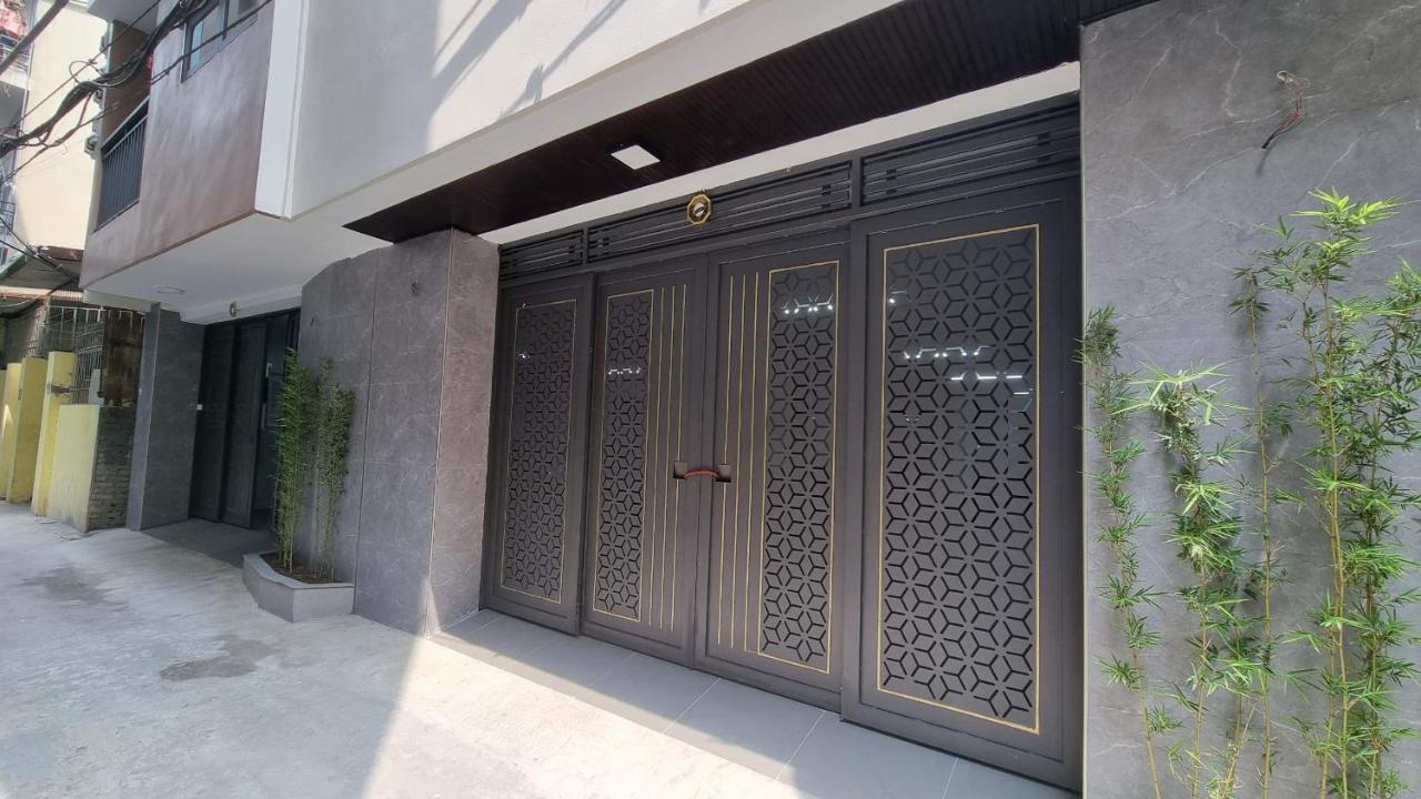 Era Apartment Khuc Thua Du Hanoi Exterior photo