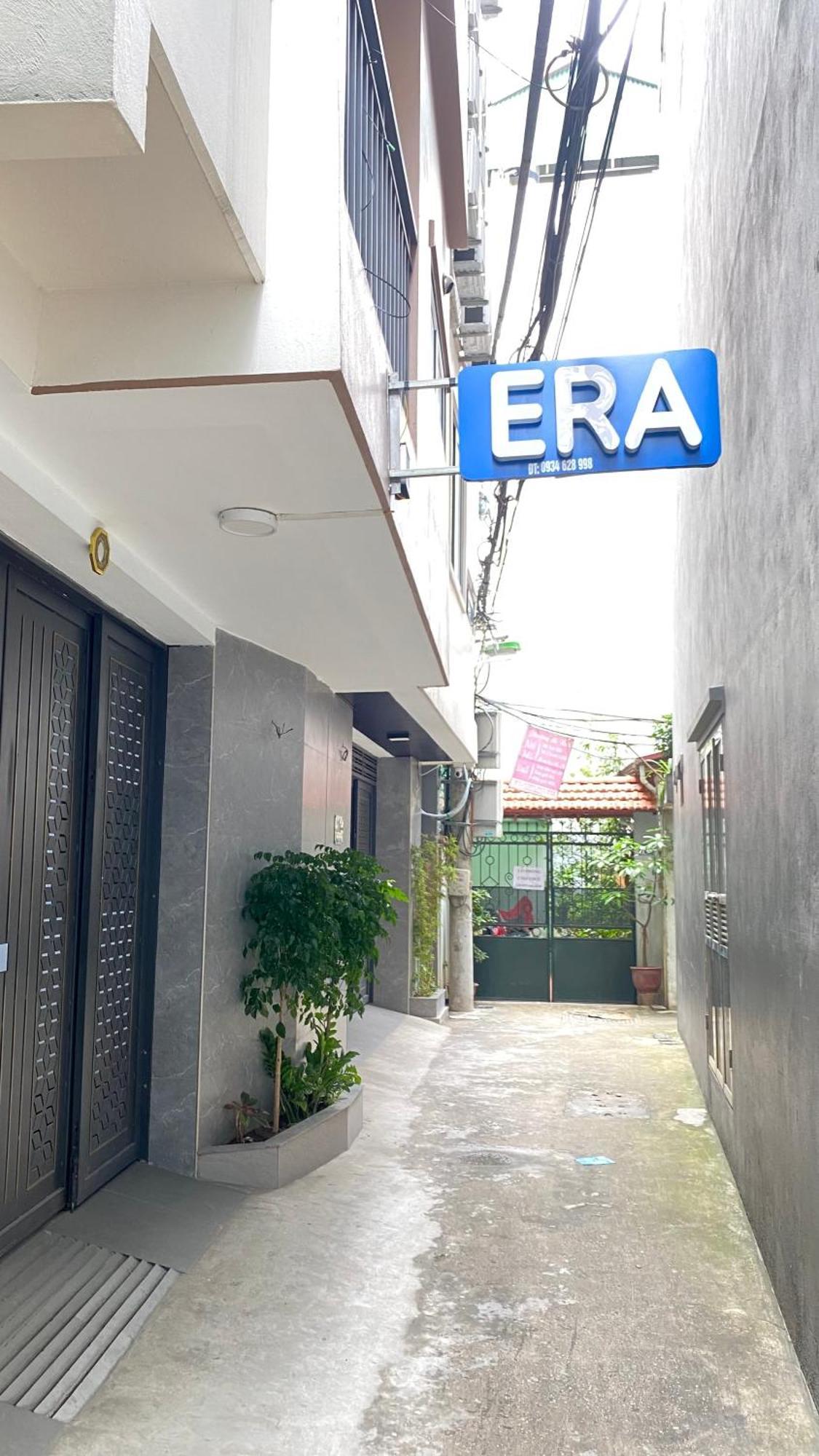 Era Apartment Khuc Thua Du Hanoi Exterior photo
